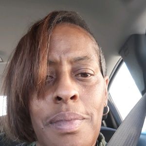 Meet your Posher, Phyllis